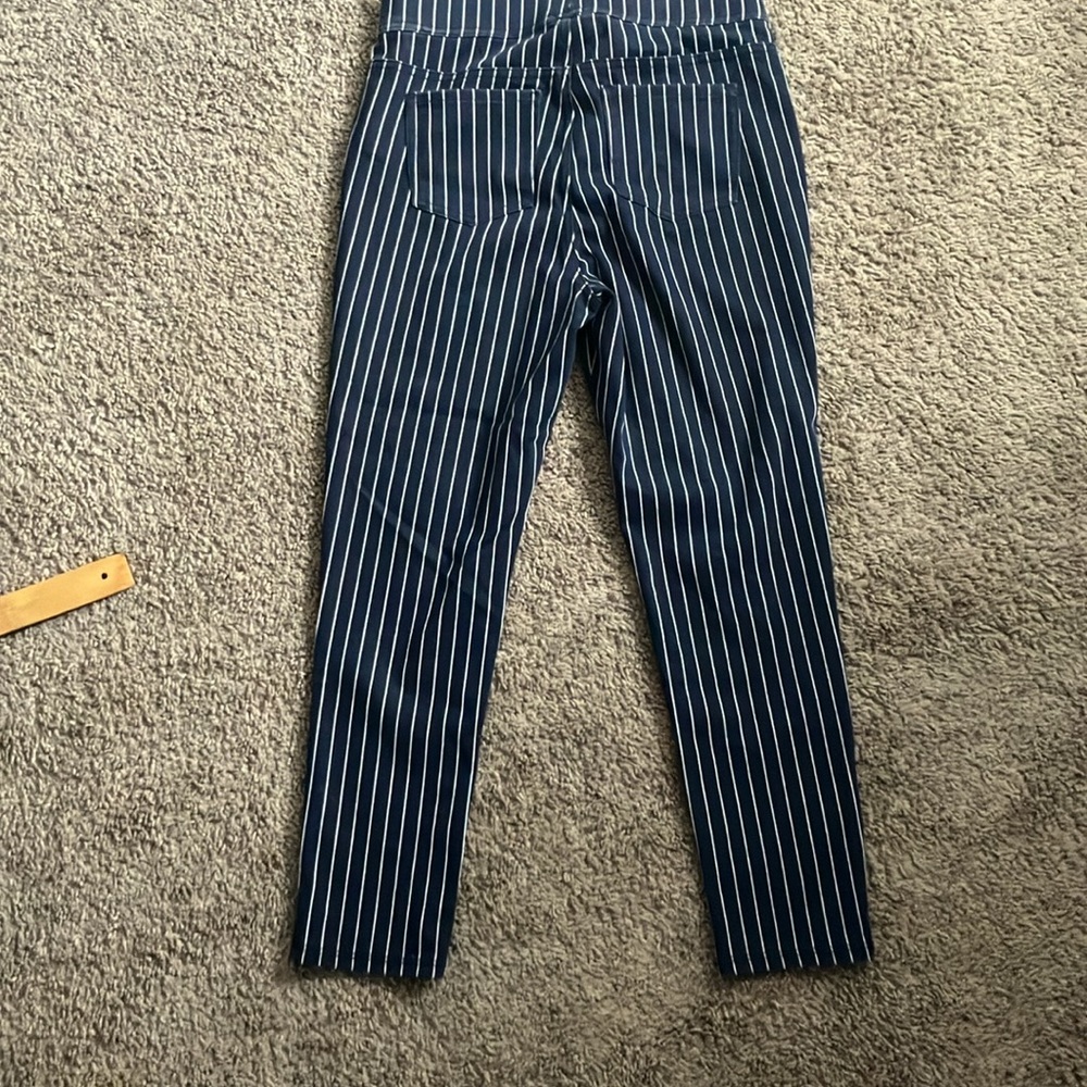Size 6 navy blue and white stripped skinny pants